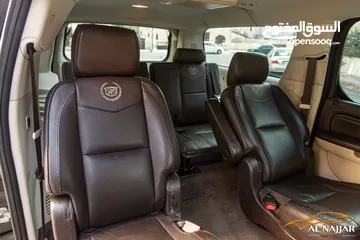  28 Cadillac Escalade Xl 2012 Platinum   السيارة مميزة جدا و قطعت مسافة 144,000 كيلو متر