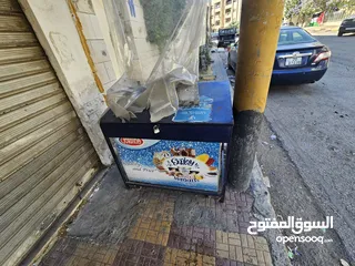  5 دكان للبيع