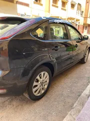  7 ford focus 2011 tout option jamais accidentermotor 1.8 dorijin