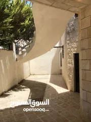  2 بيت مستقل فارغ للايجار في منطقة الياسمين 140 متر