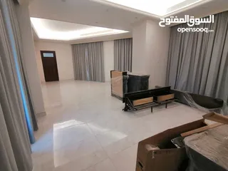  15 للايجار في الحد فيلا كبيره مع مصعد ومسبح For rent in hidd huge villa with lift and pool