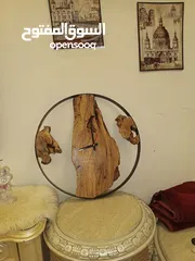  3 تحف خشبية يدوية