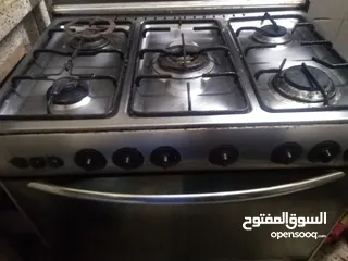  2 فرن غاز ستانلس ستيل مستعمل بحالة جيدا جدا للبيع ابو علندا عمان