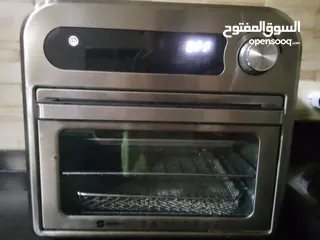  1 فرن كهربا صغير مستعمل في حاله ممتازه استعمال بسيط
