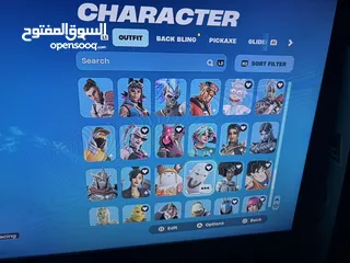  6 حساب للبيع فورت والعاب واجد ورخيص