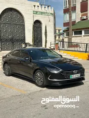  9 توصيل الى سوريا ولبنان والشام باحدث السيارات والباصات استقبال من المطار والمعابر الحدودية خدمه آمنه