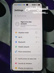  18 Vivo IQoo Neo 10 . 5G