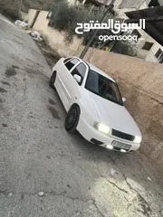  4 بولو كلاسيك 2001