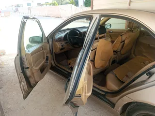  5 مرسيدس c200  2001