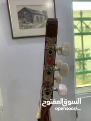  5 جيتار الماني احترافي ‏Voggy’s Kindergitarre بحالة ممتازة وجودة رائعة.