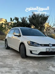 14 Volkswagen E-golf 2019