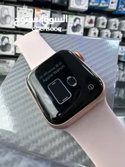  1 Used Apple Watch Series SE (40mm)  ساعة ايفون مستعملة SE قياس 40 مم  مستعملة بحالة ممتازة /// /// //