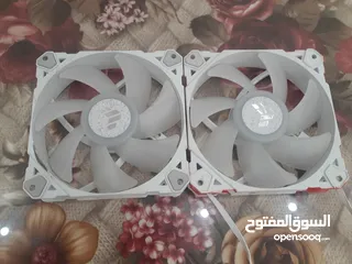  6 سماعة كلاود 2 بحالة ممتازة , يد تحكم xbox , هاردسك خارجي, مراوح تبريد