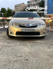  3 رقم مميز للبيع موجود في الحفظ