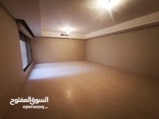  4 شقة فارغة للإيجار في دير غبار /مساحة 240م طابق ثاني / فاخرة جداً