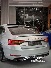  10 سوبيرب 4*4 بنزين فل الفل