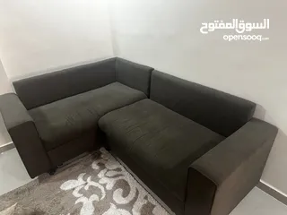  1 كنب مريح. 3 طبقات.
