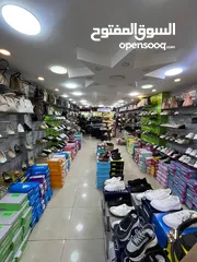 4 محل احذية و شنتات