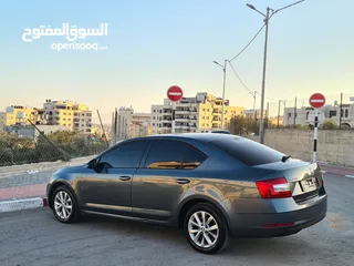  10 سكودا أوكتافيا موديل 2019 ديزل بقوة 2000 / جير أوتوماتيك  يد أولى 01 / عداد قليل حقيقي