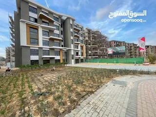  14 شقة للبيع 114م متشطبة بفيو مفتوح و قسط على 10 سنوات في بالم هيلز نيو كايرو Palm Hills New Cairo