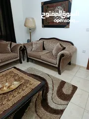  12 غرفه ضيوف جديده بحالة الوكاله و مميزه ...  لون رائع و خشب ثقيل  .... بسعر لقطه