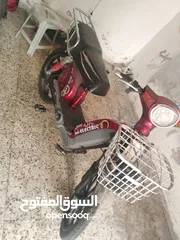  1 دراجة كهربائية