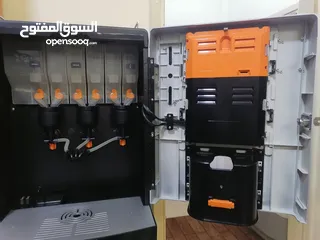  3 ماكنة نسكافيه ومشروبات ساخنة
