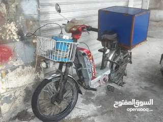  4 دراجة كهربائية للبيع