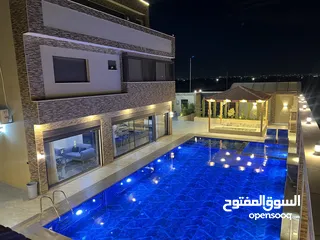  3 شالية للبيع