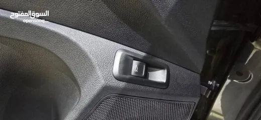  13 30.000km  Skoda Kamiq Style 2023