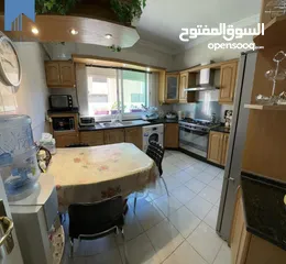  9 شقة مفروشة مميزة للبيع في تلاع العلي  - قرب مستشفى الإسراء طابق اول 135م تشطيب سوبر ديلوكس