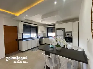 7 روف مفروش للايجار في الطيرة دوار نبيل عمرو ط 6
