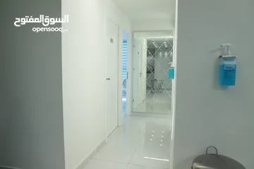  14 عيادات ومراكز طبيه للبيع مقابل المركز العربي الطبي وبجانب فندق الشيراتون (شركة رائد خلف للإسكان)