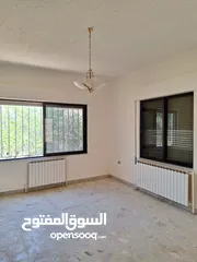  8 فيلا فاخرة للبيع أو للايجار في الأردن (منطقة الحصن - اربد )من المالك مباشرة للسكن /للأعمال التجارية