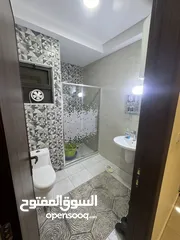  9 شقة مميزة للبيع