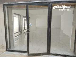  5 مخازن ومكاتب للايجار بمساحات مختلفة الشميساني