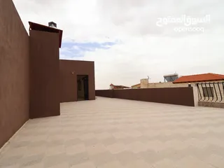  27 شقة دوبلكس طابق أخير مع روف مساحة (215)م الداخلي (100)م الخارجي في أرقى مناطق (أم حجير) شفا بدران