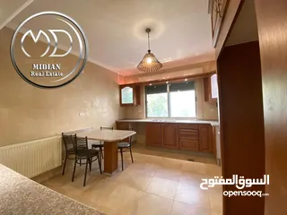  6 شقة للبيع ام السماق مساحة 145م طابق ثاني سوبر ديلوكس تصلح للاستثمار بسعر مميز جداً