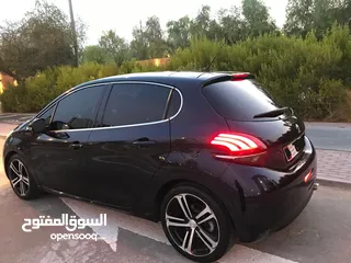  5 Peugeot 208 GT LINE 2016