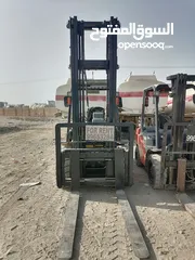  5 FORKLIFTS FOR RENT