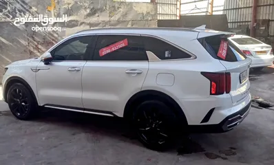  2 كيا سورنتو بسعر حرق حرق وكاش فل مسكر مع فتحه سقف بانوراما