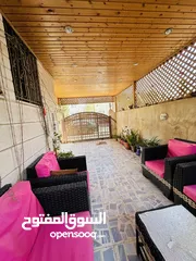  15 منزل للبيع - الزرقاء - مدينة الشرق - بالقرب من مسجد الكيالي