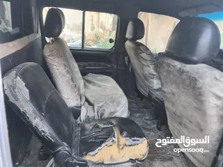  6 باص هونداي ستاربكس للبيع الرجاء التواصل على رقم والدي موجود بالوصف انا مجرد معلن