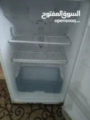  1 ثلاجه نظيفه بدها غاز تبريد عالي