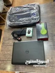  1 Laptop DELL Core i5-6300 2.30GHz Ram 8 DDR4