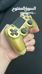  10 يدة بلايستيشن/PS4 مستعملة بحالة جيدة(اصلية)