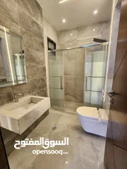  4 شقة فارغة للبيع بالقرب من دير غبار - ref : 14588