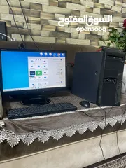  1 كمبيوتر لينوفو بحالة الوكالة