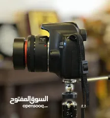  1 كاميرا كانون مع عدسة 50mm للبيع بسعر حرق