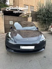  1 Tesla dual motor 2022